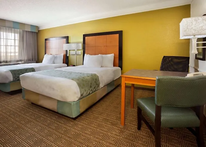 La Quinta By Wyndham - Hood Killeen