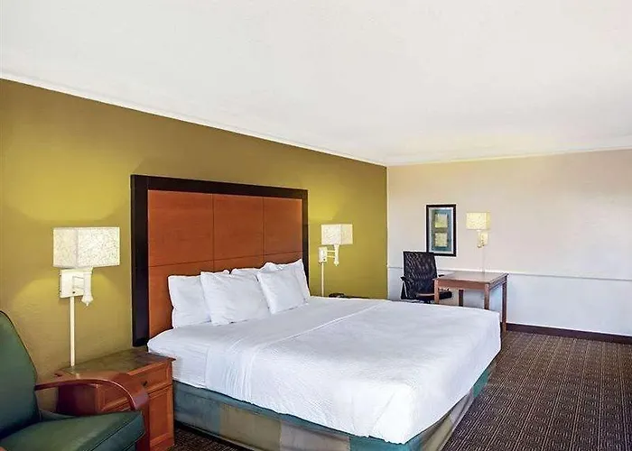 Hotel La Quinta By Wyndham - Hood Killeen