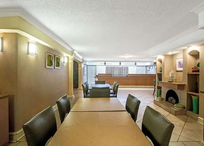 La Quinta By Wyndham - Hood Hotel Killeen