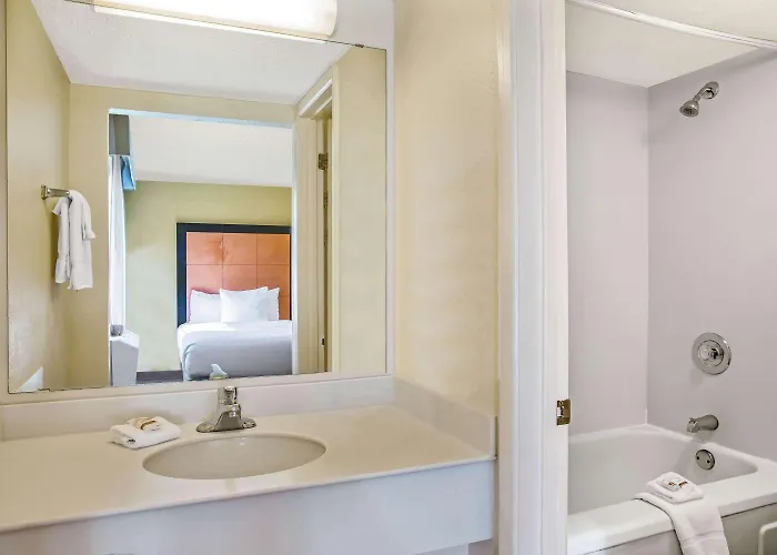 Hotel La Quinta By Wyndham - Hood Killeen