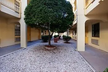 La Quinta By Wyndham - Hood Hotel 3*